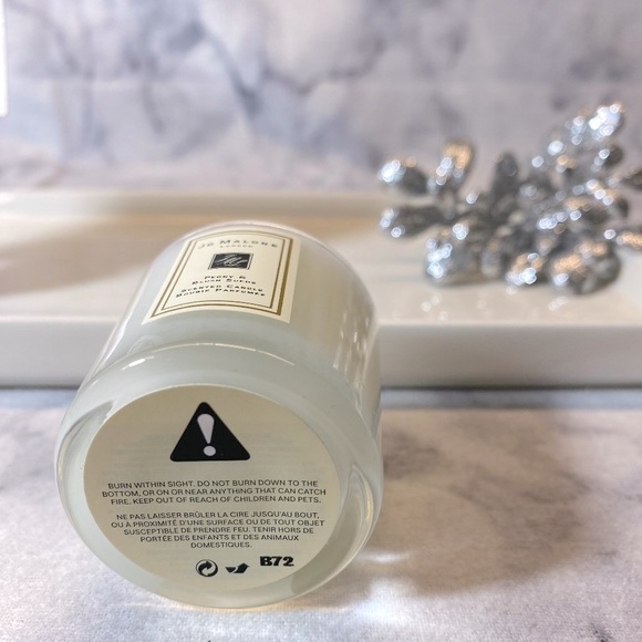 Jo Malone Peony & Blush Suede Candle, Floral, Charming, Seductive, NEW - Picture 4 of 8